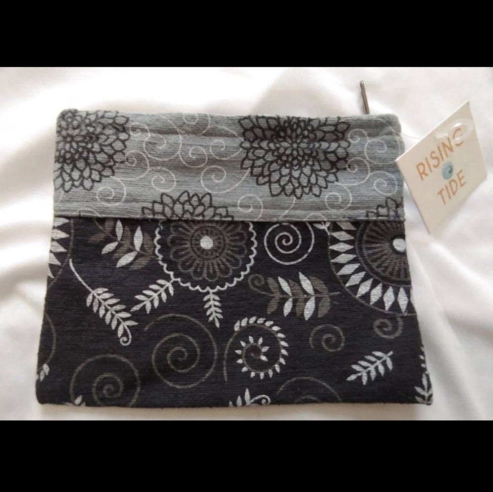 Rising Tide Makeup/Accessories Bag